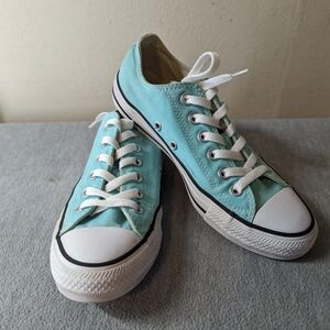 Converse All Star Chuck Taylor Men's 6/Women's 8/ Sneakers